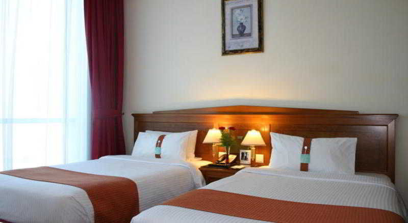 Grand Excelsior Hotel ชาร์จาห์ ภายนอก รูปภาพ